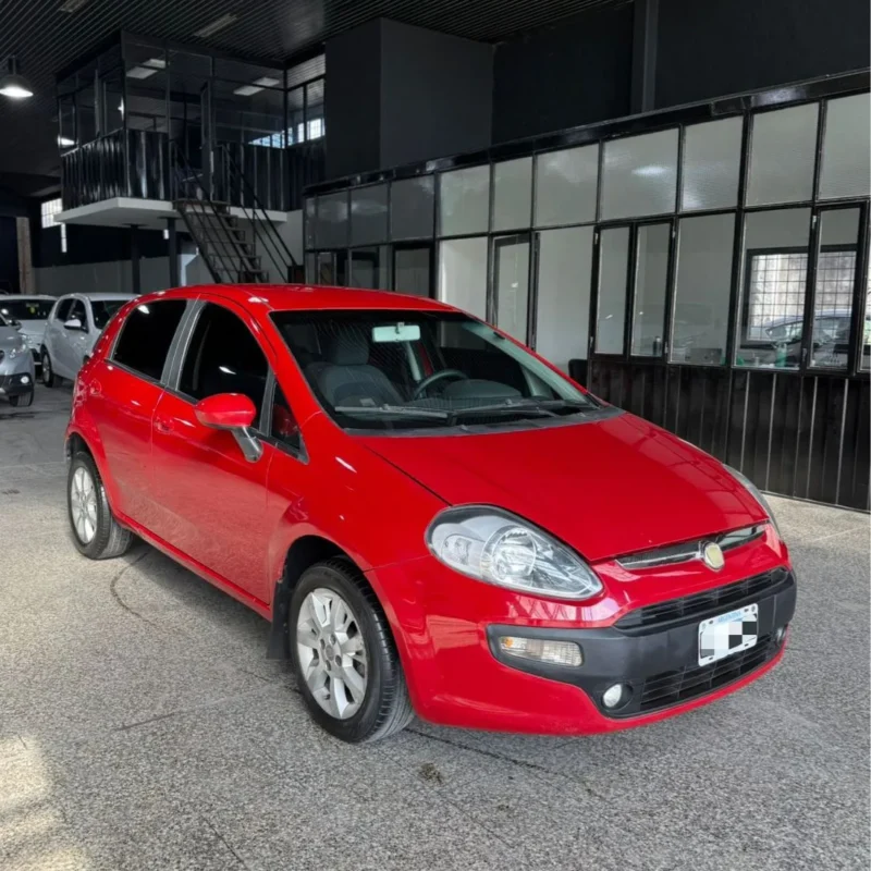 Fiat Punto 1.4 Attractive Top 2013