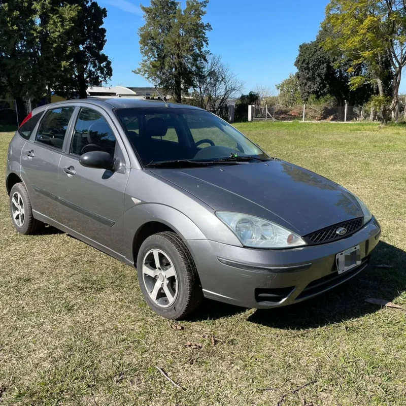 Ford Focus 1.6 8v Ambiente 5P 2007