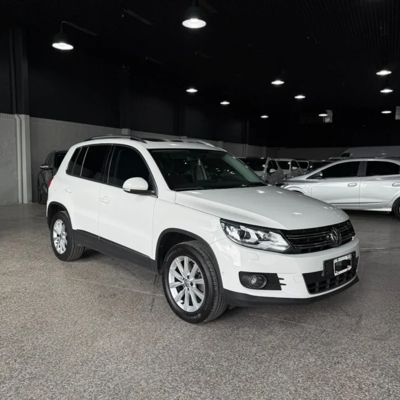 Volkswagen Tiguan 2.0 TDI Premium Tiptronic 2013