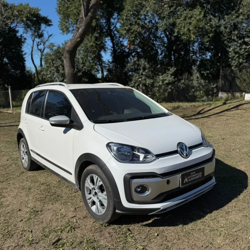Volkswagen Up! 1.0 Cross 5P 2017