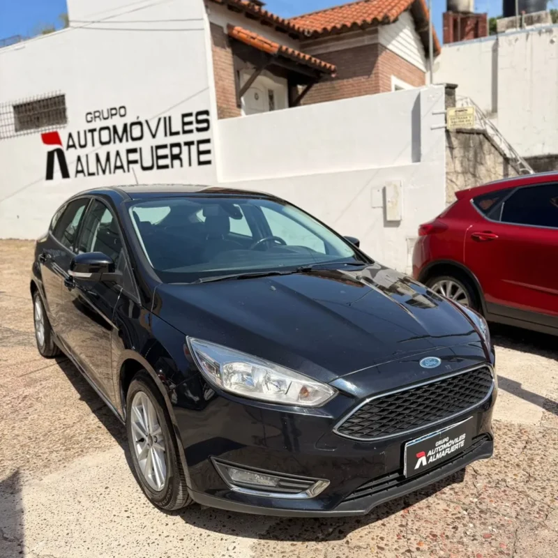 Ford Focus 2.0 SE AT 5P 2018