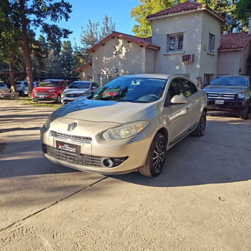 Renault Fluence 1.6 Confort 2011