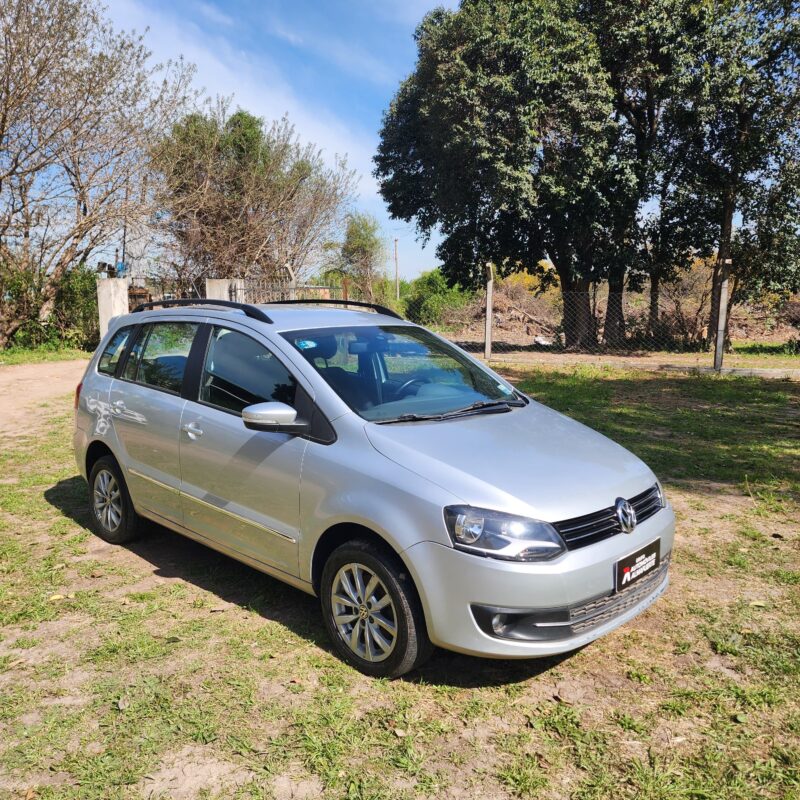Volkswagen Suran 1.6 Highline 2014