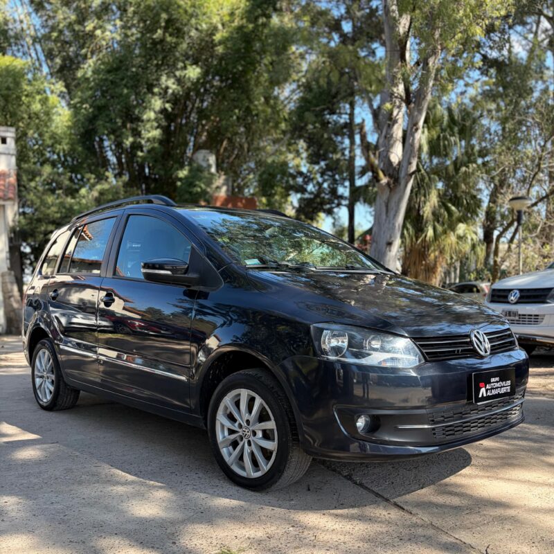 Volkswagen Suran 1.6 Highline 2014