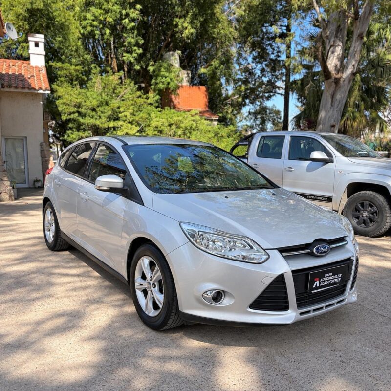 Ford Focus 2.0 SE Plus AT 5P 2015