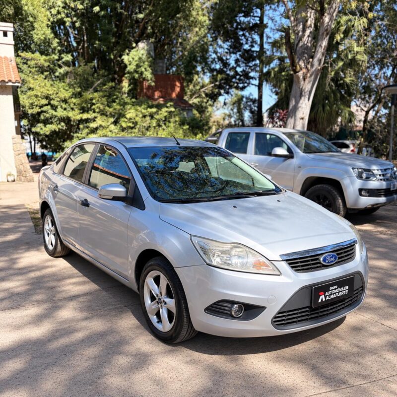Ford Focus 2.0 Trend Exe 4P 2009