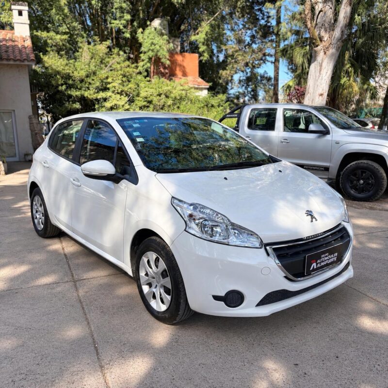 Peugeot 208 1.6 Allure 5P 2013