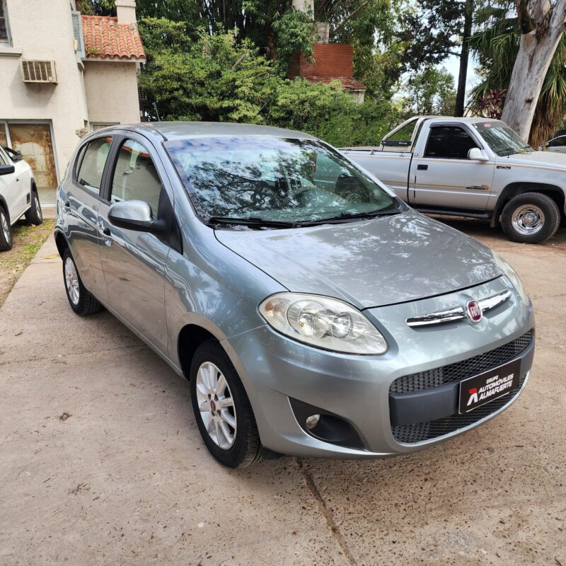 Fiat Palio Attractive Top 1.4 5P 2014